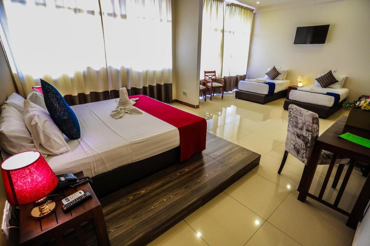 Hotel Waves By Tranquil Negombo Exteriér fotografie